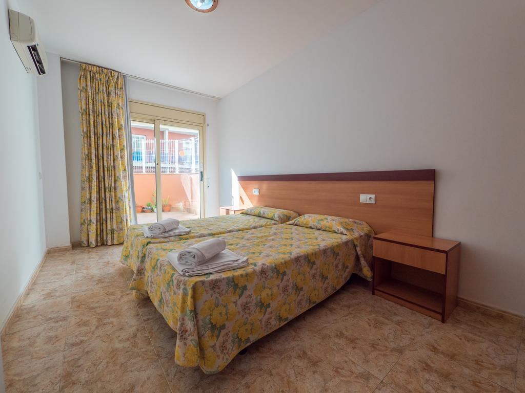 Apartaments Ar Easy Santa Anna II Льорет-де-Мар Екстер'єр фото