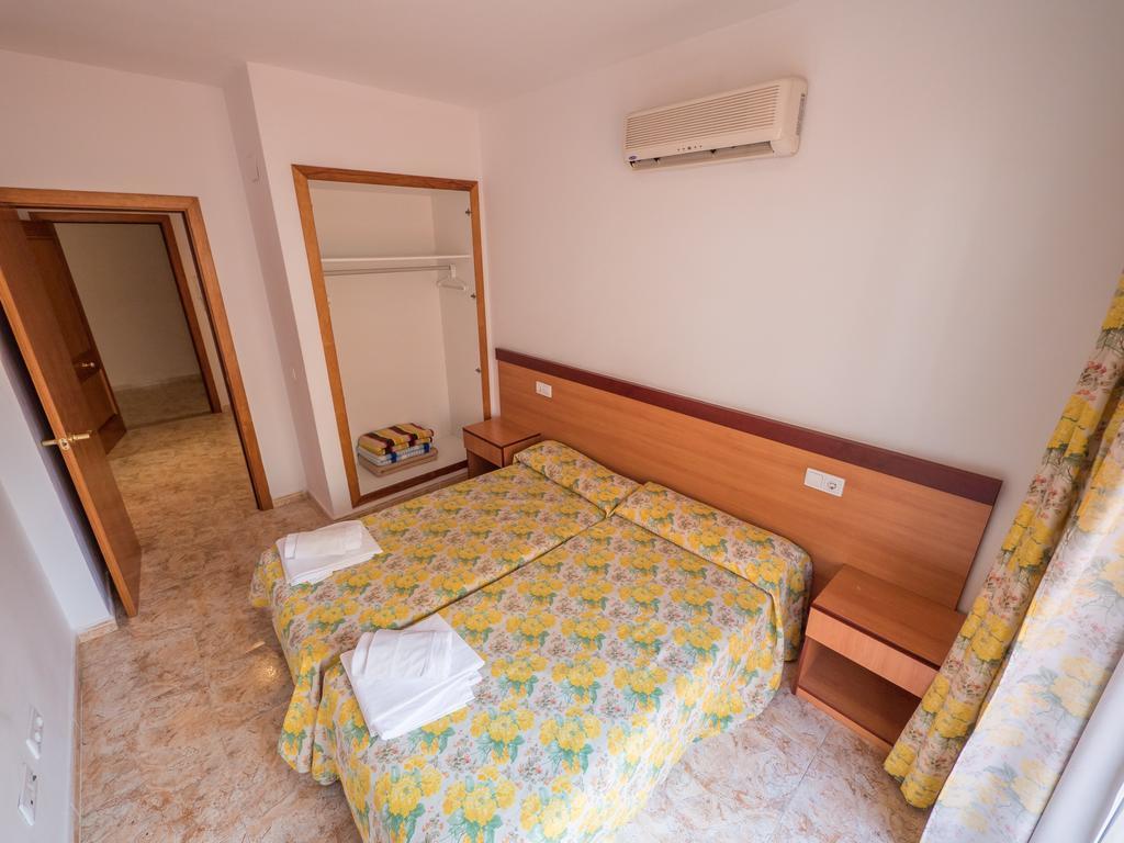 Apartaments Ar Easy Santa Anna II Льорет-де-Мар Екстер'єр фото